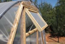 ग्रीनहाउस में खिड़कियाँ स्वचालित रूप से कैसे खोलें?